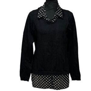 Adrianna Papel Shirt tail Sweater Black and white
Top (Size Medium)